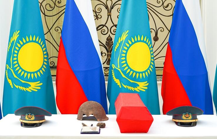 Останки казахстанского воина, погибшего в боях за Старую Руссу, передадут на родину