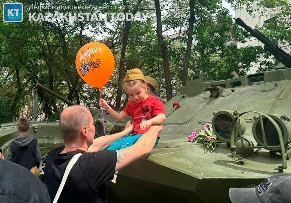 В Алматы отмечают День Победы 