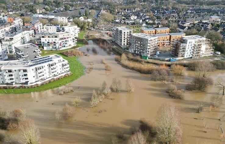Storms wreak havoc in Paris, leave 2 dead, dozens injured across France