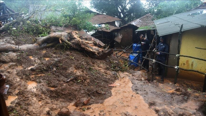 4 killed by landslide in northern India, 50 other missing