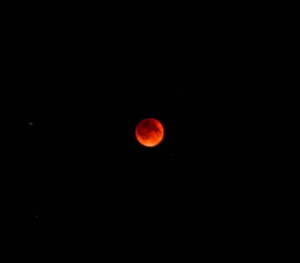 Total Lunar Eclipse Over Kazakhstan - "Blood Moon" September 7. Images | roscosmos.ru
