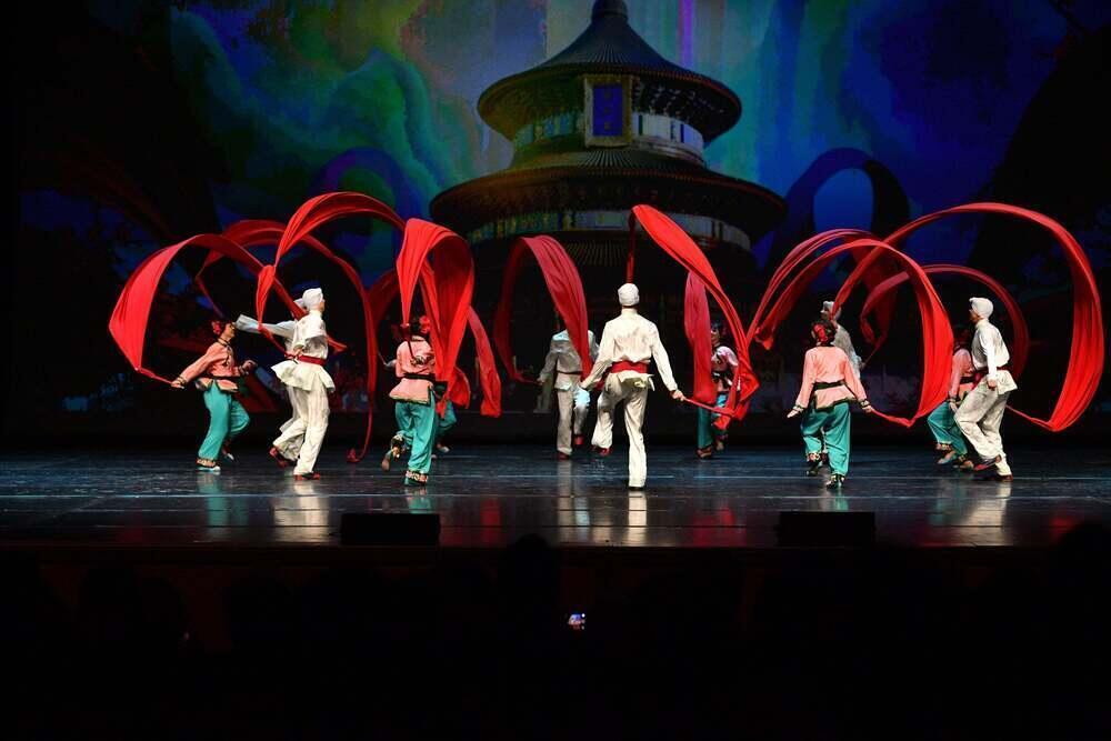 Moiseyev Ballet Performed in Almaty with Triumphant Success. Images | Press Service of the Igor Moiseyev Ensemble