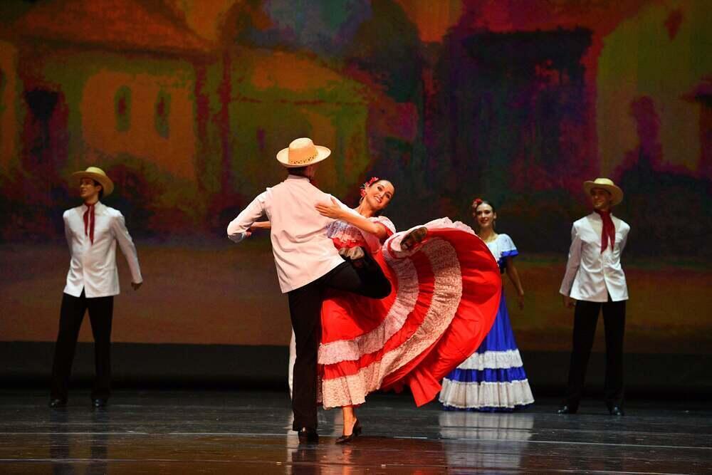 Moiseyev Ballet Performed in Almaty with Triumphant Success. Images | Press Service of the Igor Moiseyev Ensemble