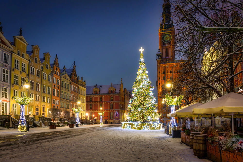 Catholics around the world celebrate Christmas. Images | Depositphotos