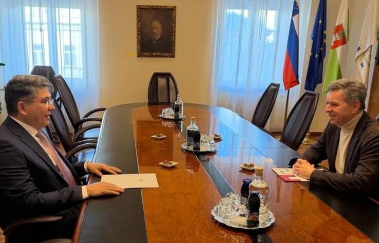 Казахстанские дипломаты провели рабочие встречи в Риге и Любляне
