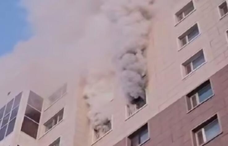 Пожар на 10-м этаже по повышенному рангу в Астане: спасены дети 