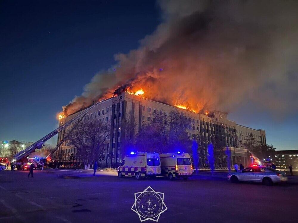 Ақтөбеде әкімдік ғимаратындағы өрт сөндірілді