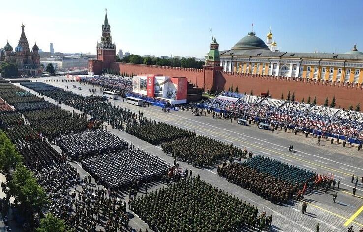 Президент Казахстана посетит парад Победы в Москве