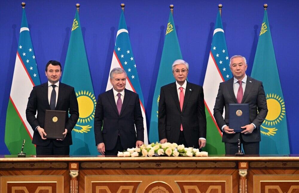 Kazakhstan, Uzbekistan sign new roadmap for cooperation