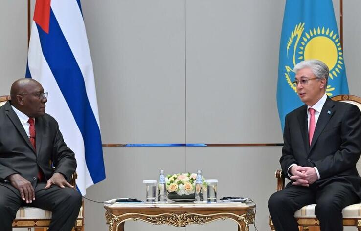 Kazakh President Tokayev, Cuban VP Valdés Mesa discuss AI and digital cooperation