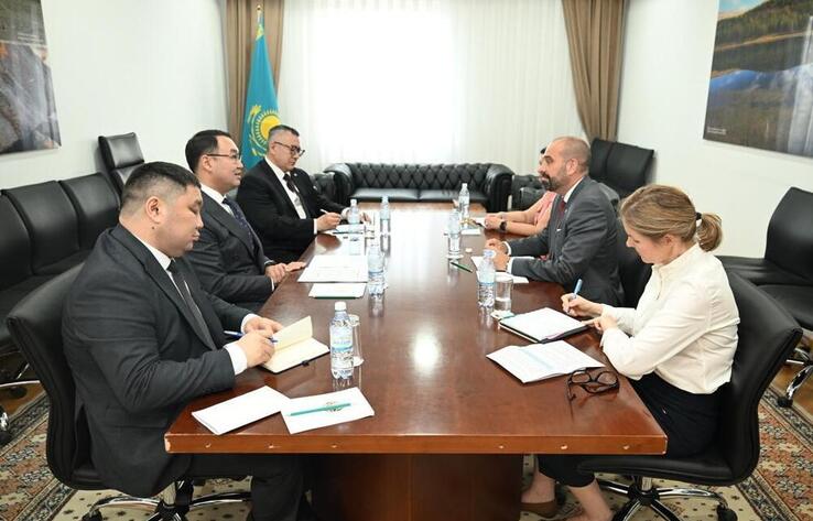 First Deputy Minister of Foreign Affairs of Kazakhstan received Ambassador of Canada